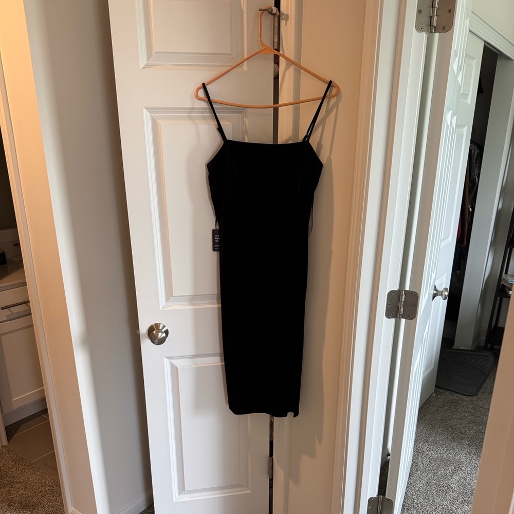 Express NWT Black Velvet Dress with Slit - Picture 6 of 6